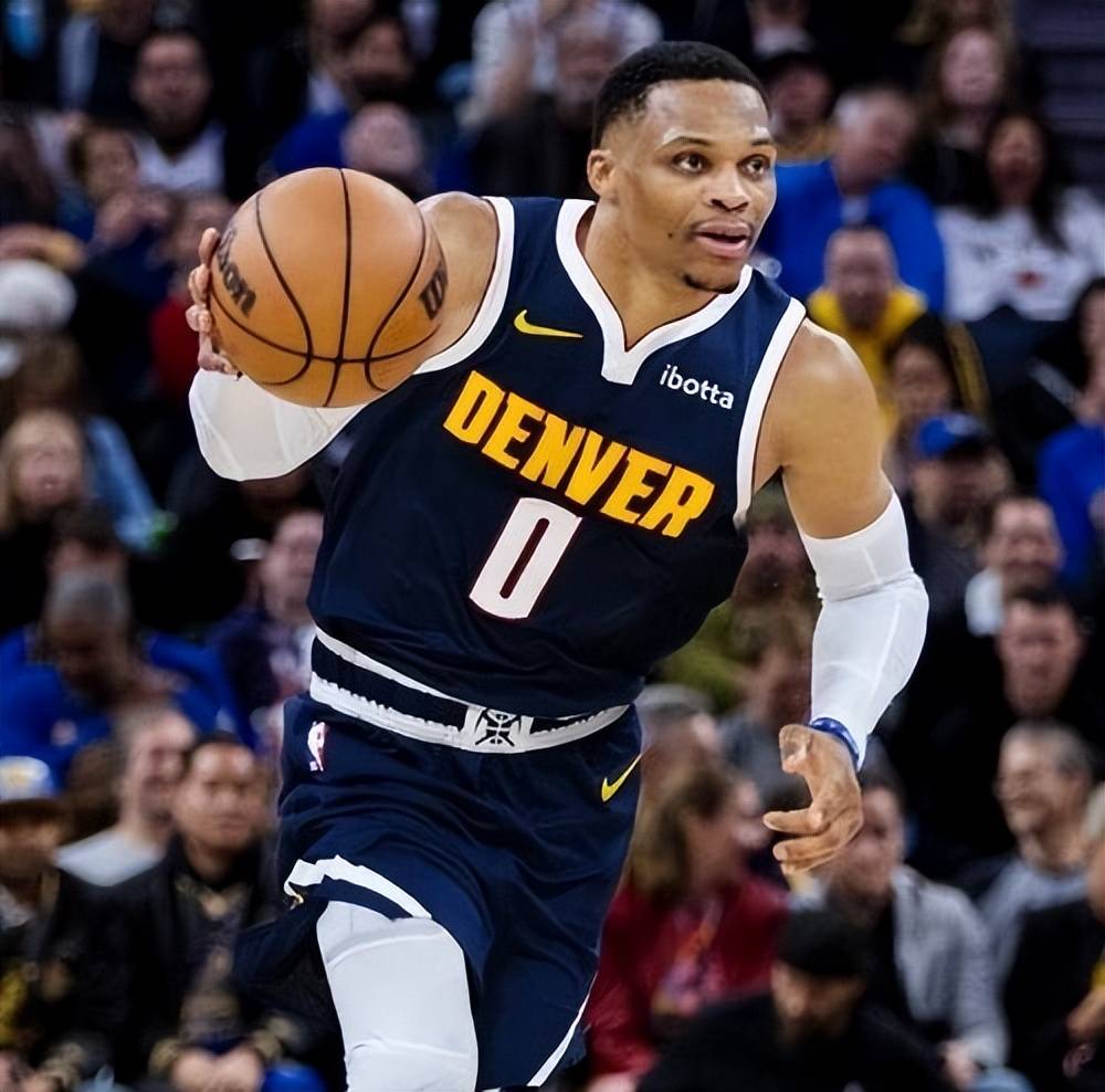 而决赛则有 而决赛则有