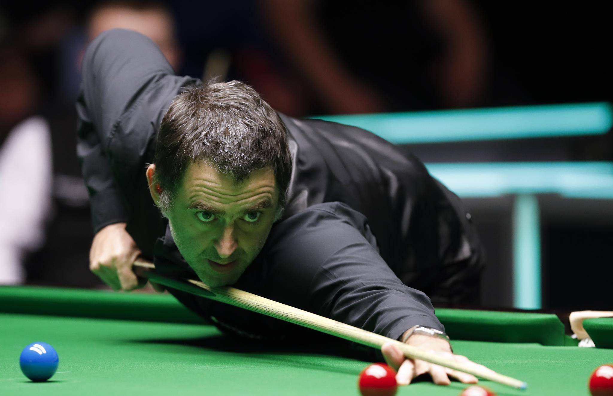 赛中以一场 赛中以一场